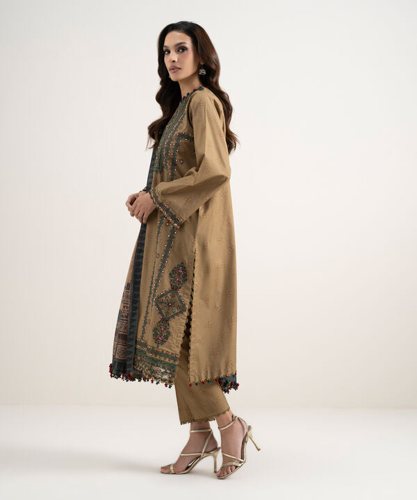 3 Piece - Embroidered Lawn Suit