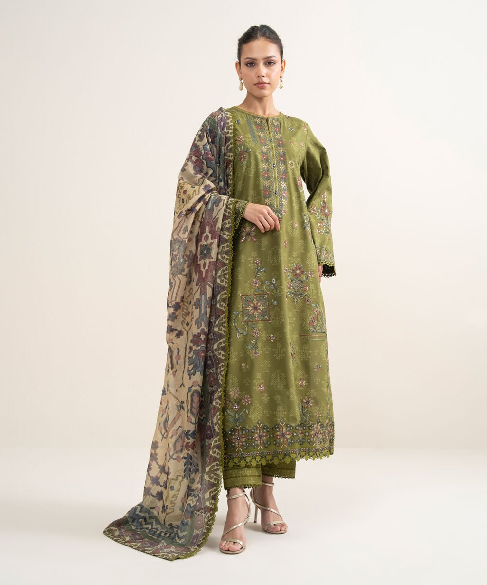 3 Piece - Embroidered Lawn Suit