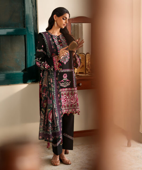 3 Piece - Embroidered Lawn Suit