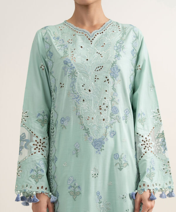 3 Piece - Embroidered Lawn Suit