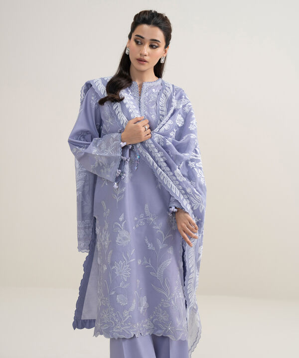 3 Piece - Embroidered Lawn Suit