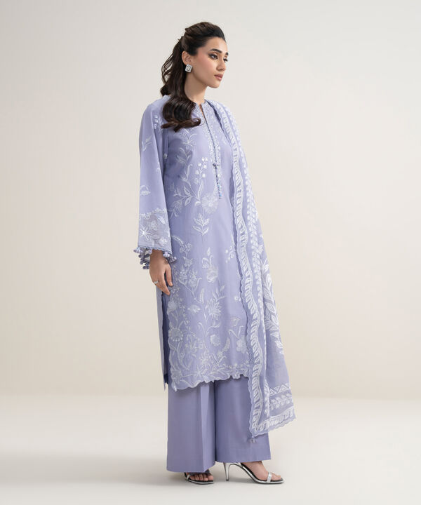 3 Piece - Embroidered Lawn Suit