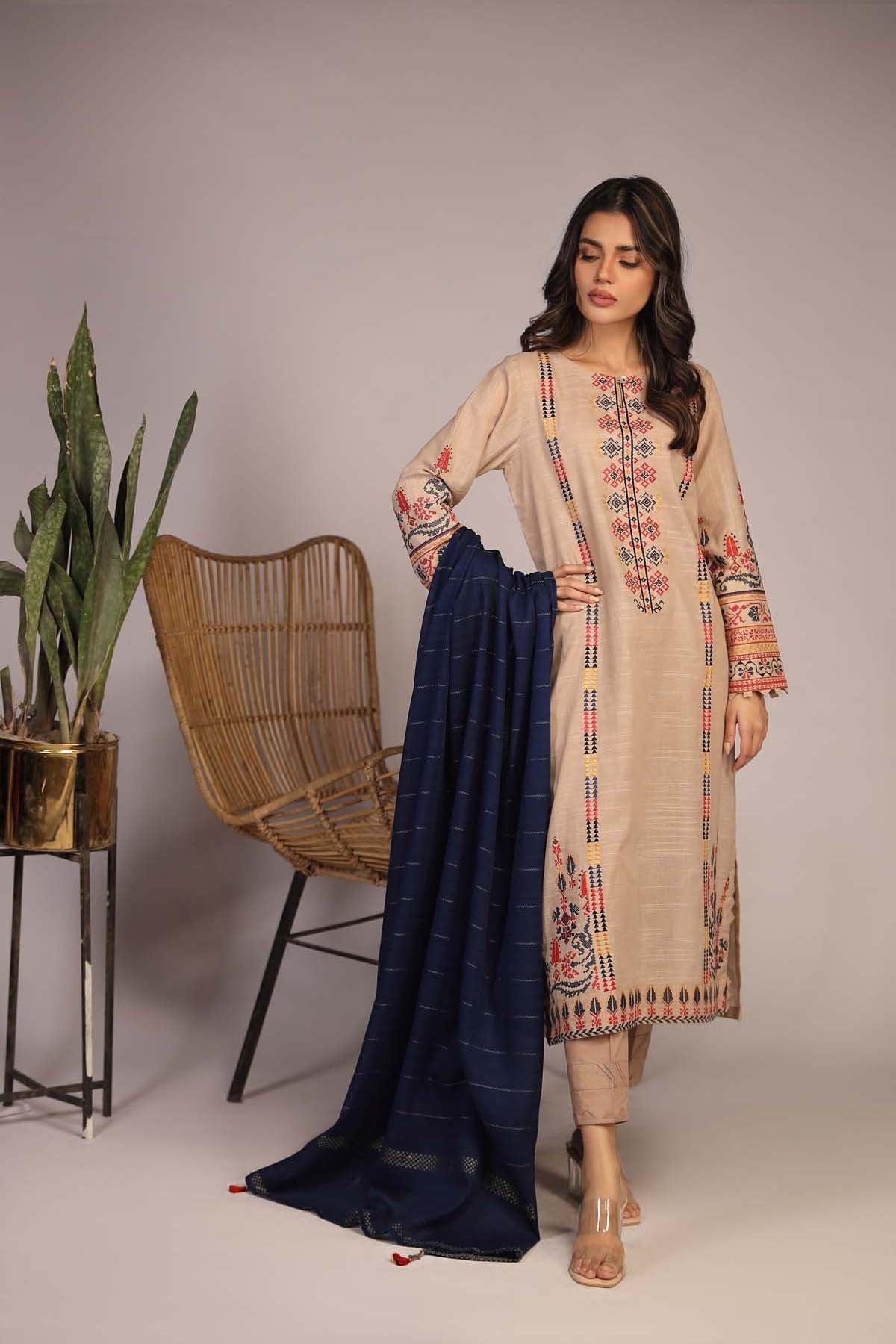 https://cdn.shopify.com/s/files/1/0704/5916/2937/products/UBNL3699_3.jpg?v=1752140854