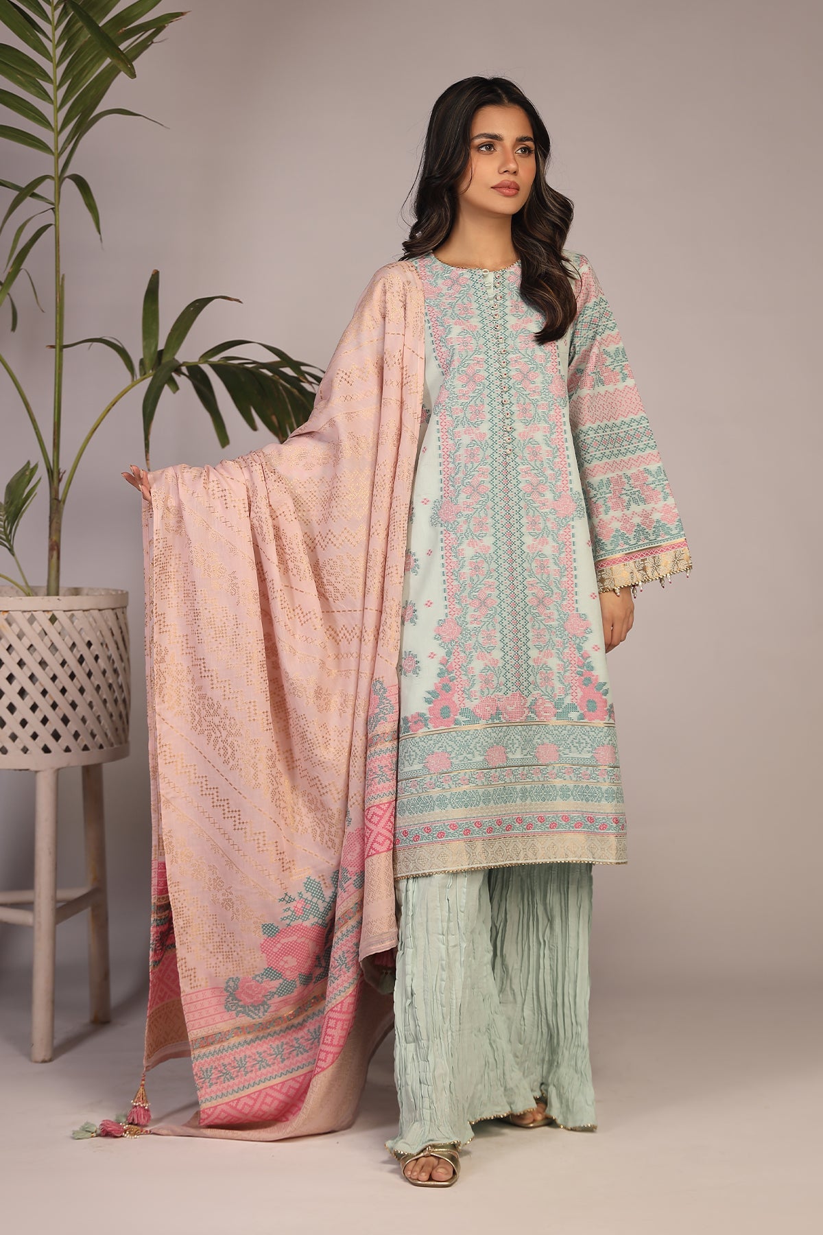 https://cdn.shopify.com/s/files/1/0704/5916/2937/products/UBNL3789.jpg?v=1752140890