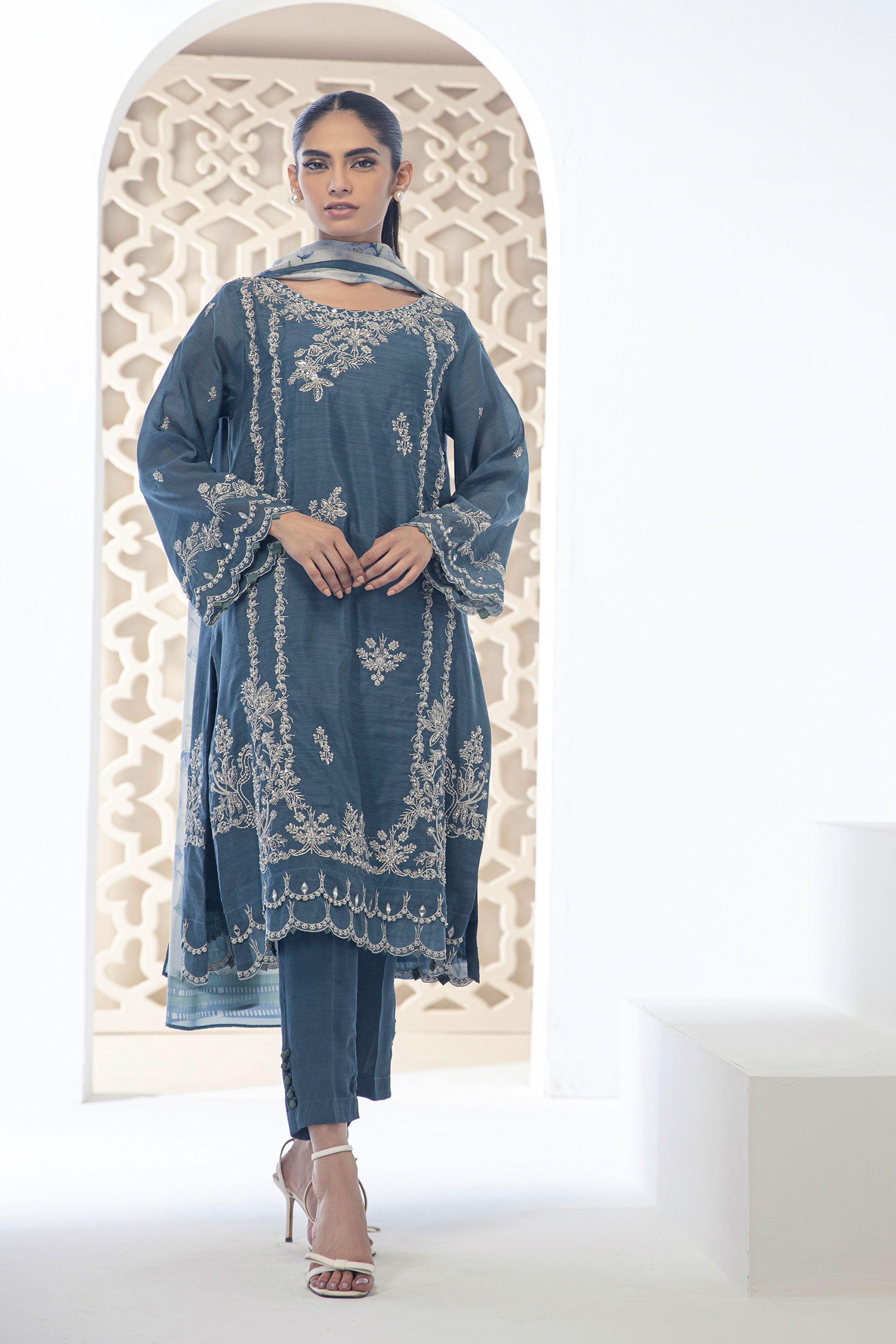 https://cdn.shopify.com/s/files/1/0587/3080/7460/products/UBNL6708.jpg?v=1736414964