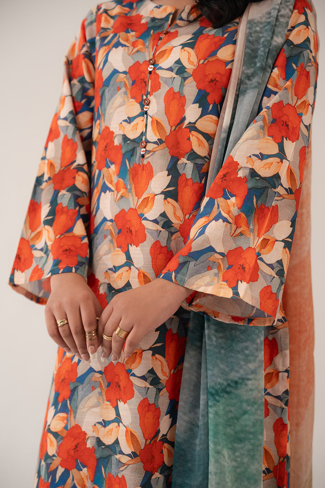 3 Piece Unstitched Slub Khaddar Printed Suit (UC0072)