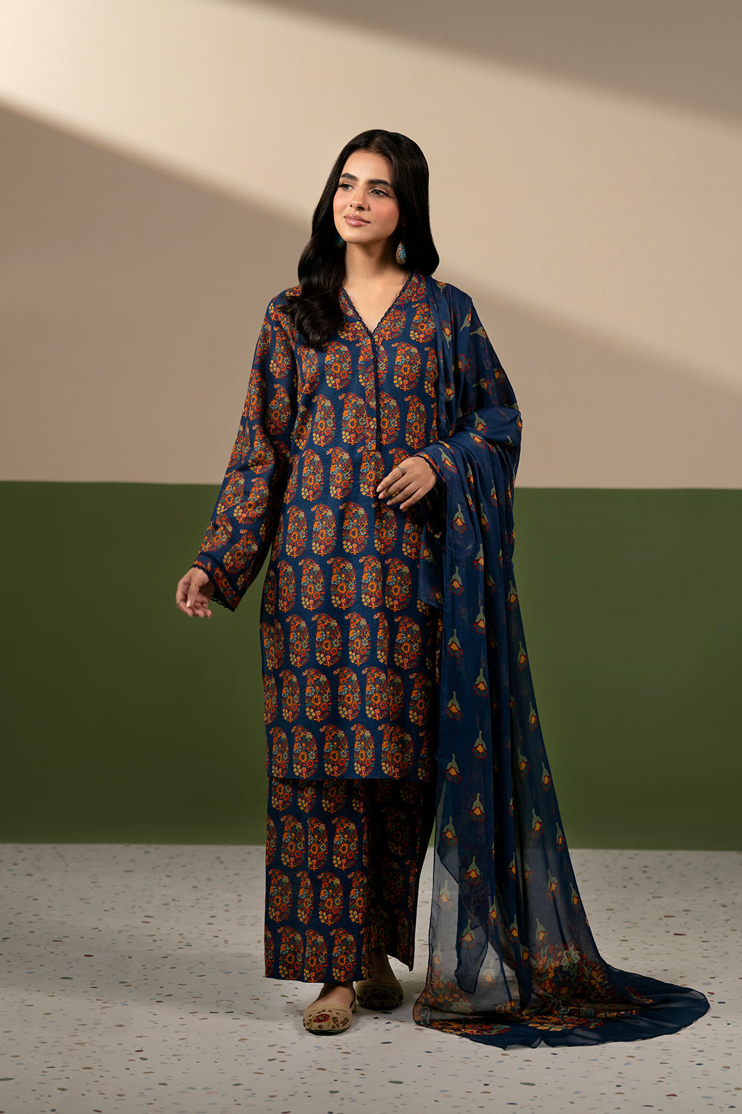 3 Piece Printed Slub Khaddar Printed Unstitched Suit (UC0139)