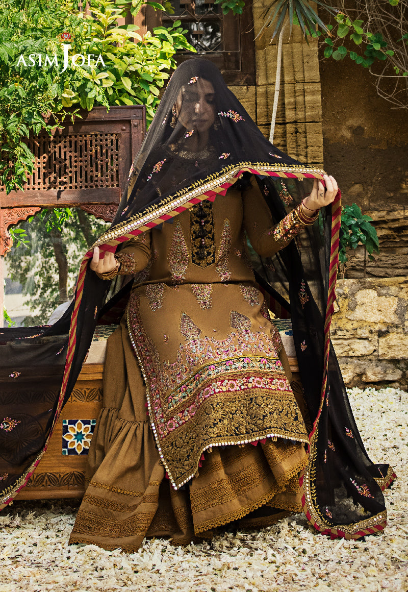 AJLR-09 EMBROIDERED LAWN 3 PCS