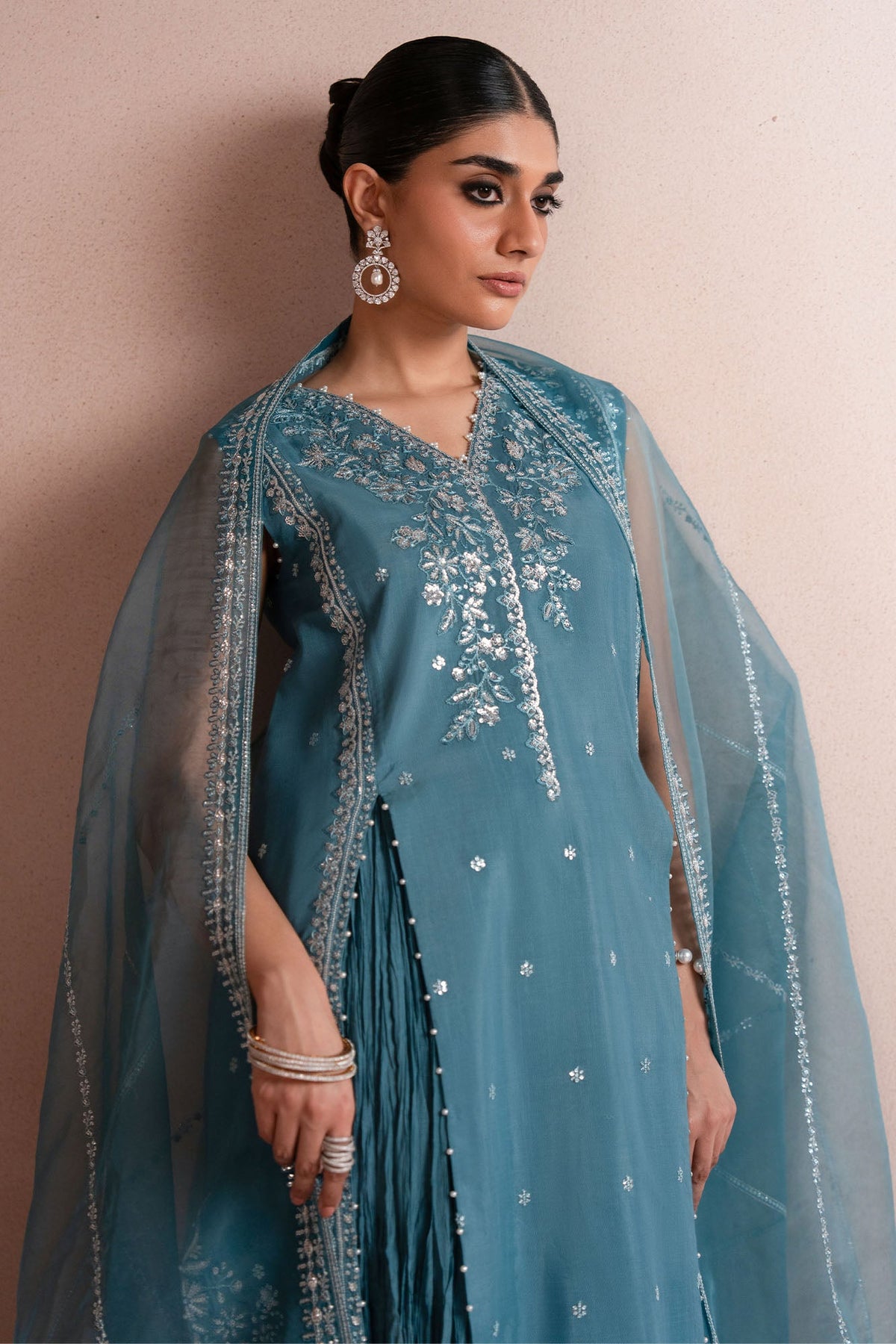 TURQUOISE SHINE-3PC SILK EMBROIDERED SUIT