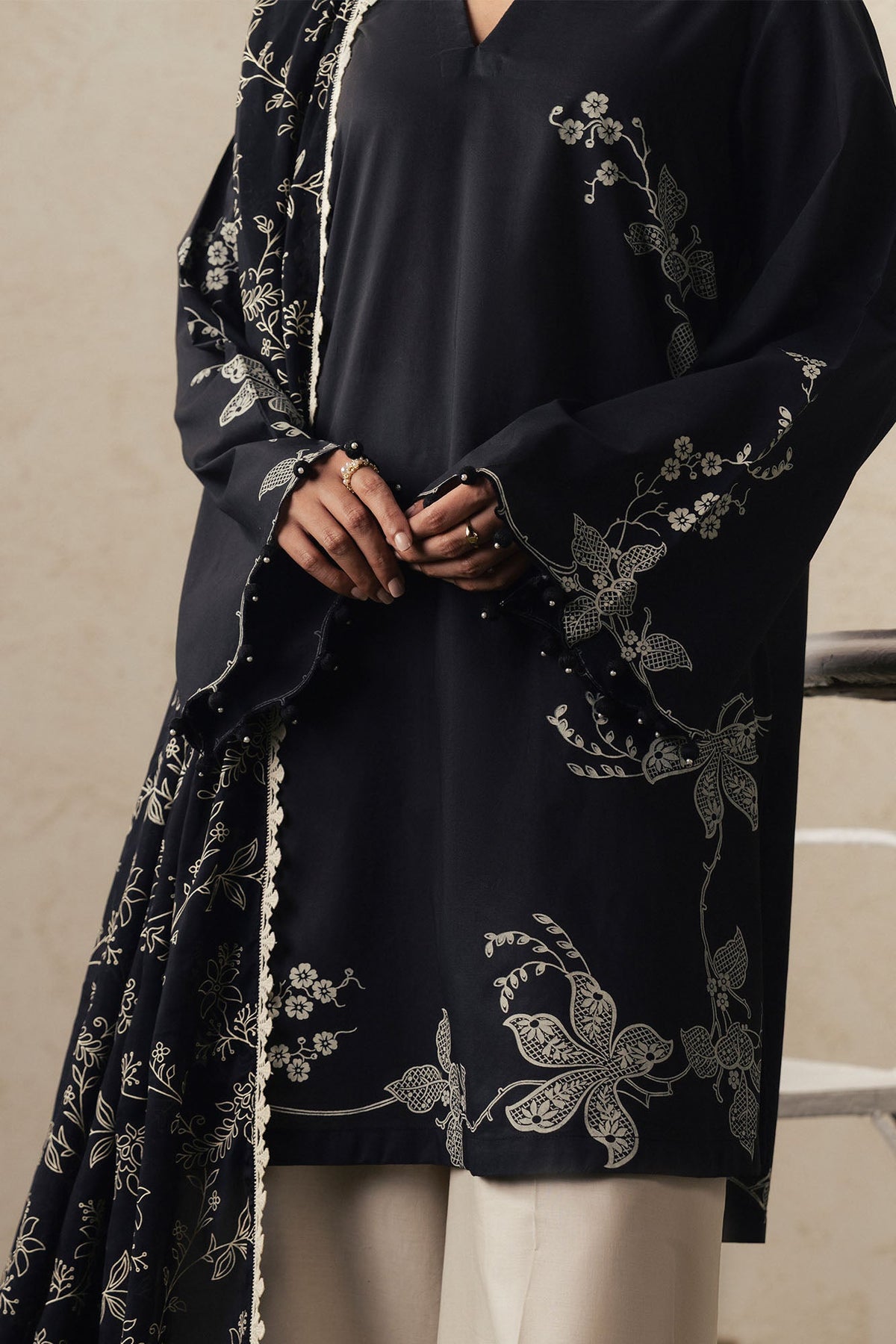 EBONY LACE-3PC (SHIRT, TROUSER & DUPATTA)