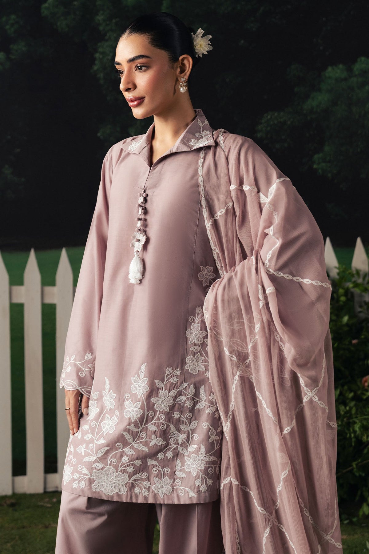 MAUVE WHISPER-3PC (SHIRT, TROUSER & DUPATTA)