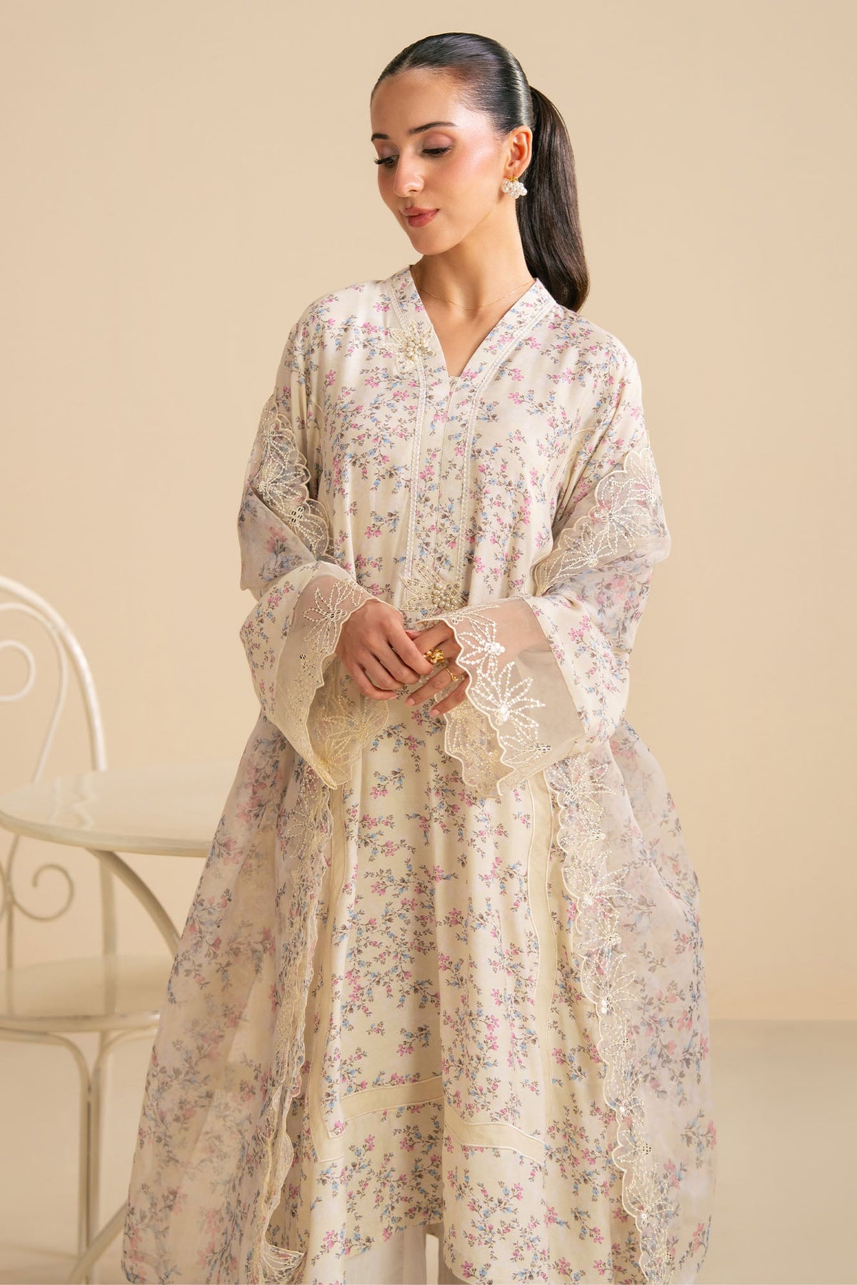 VANILLA PETAL-2PC (SHIRT & DUPATTA)