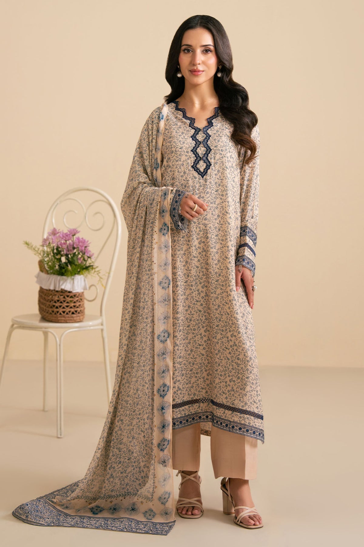 SOFT PETUNIA-3PC (SHIRT, TROUSER & DUPATTA)