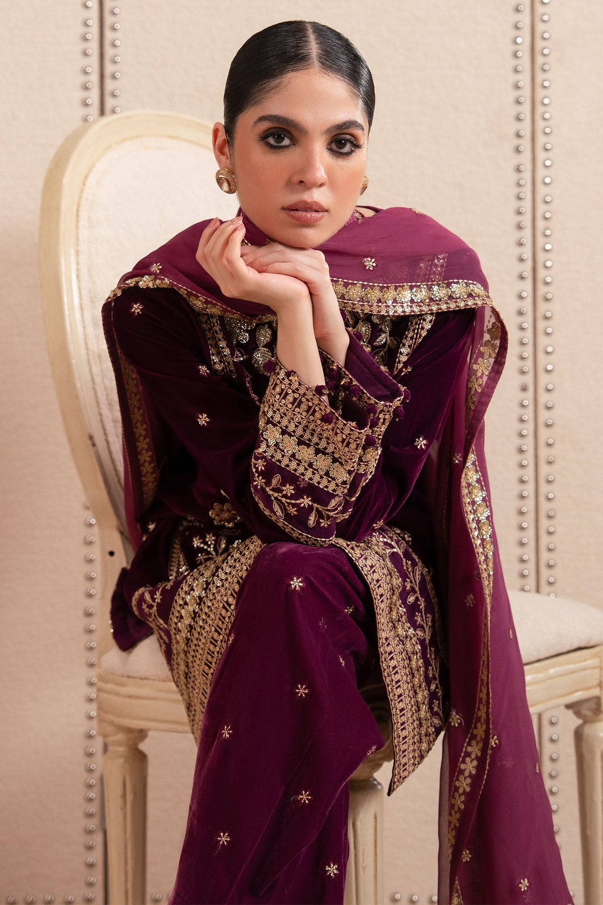 IMPERIAL MAGENTA- 4PC  VELVET EMBROIDERED SUIT