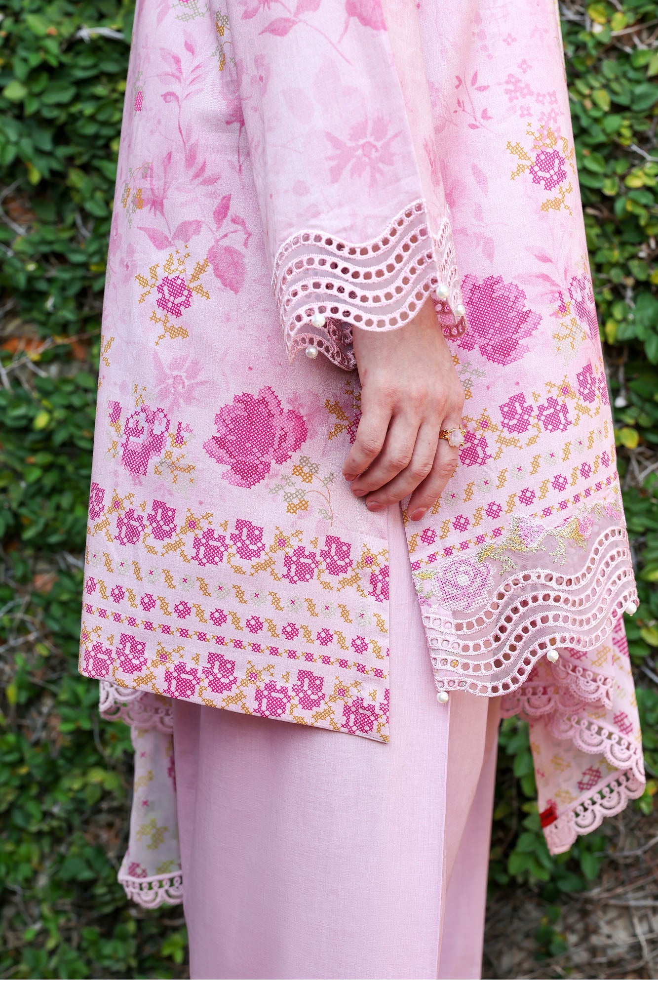 Spring Lilac -3Pc (Shirt, Trouser & Dupatta)