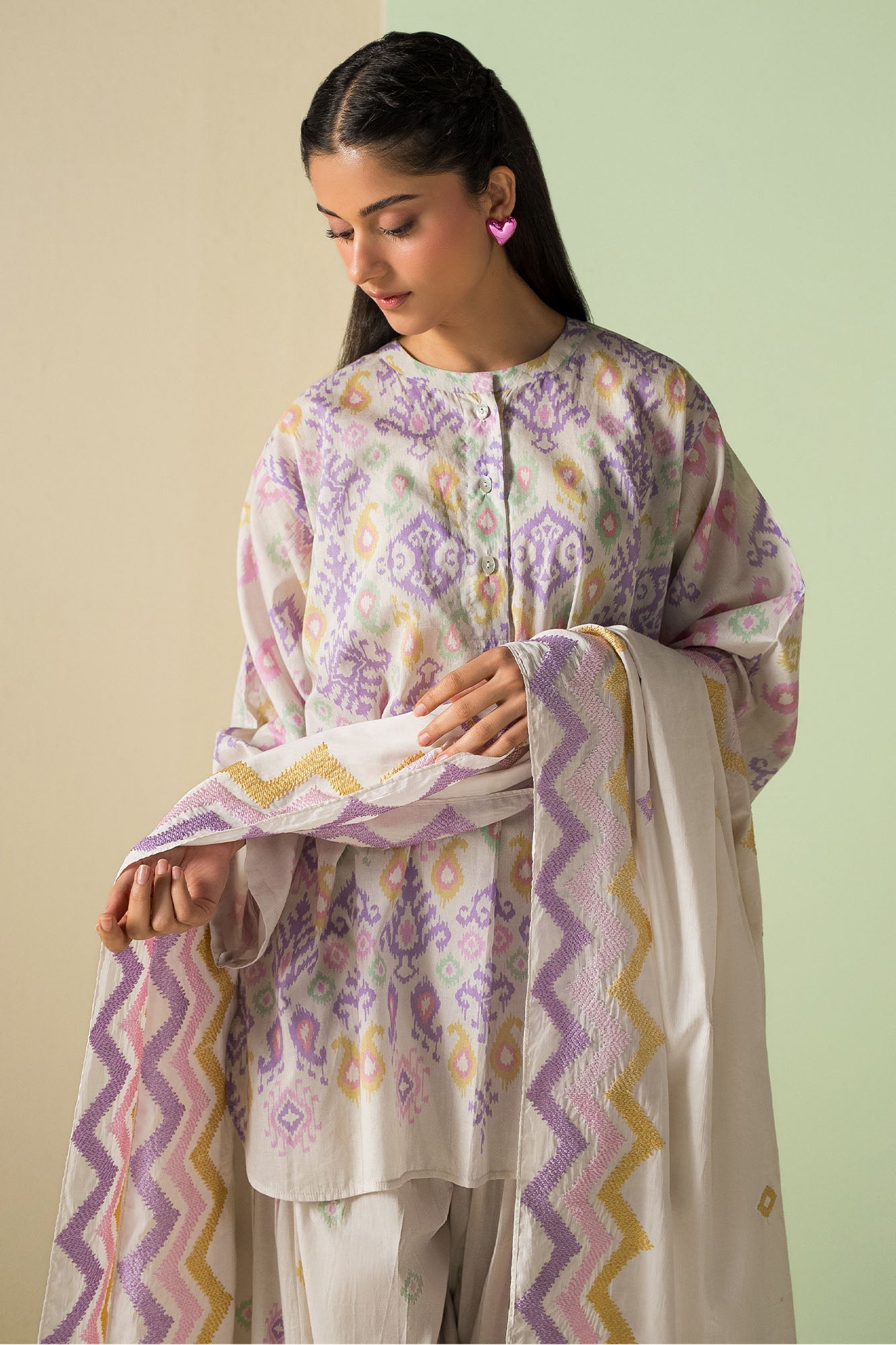 SPRING FRIZZ-3PC (SHIRT, SHALWAR & DUPATTA)