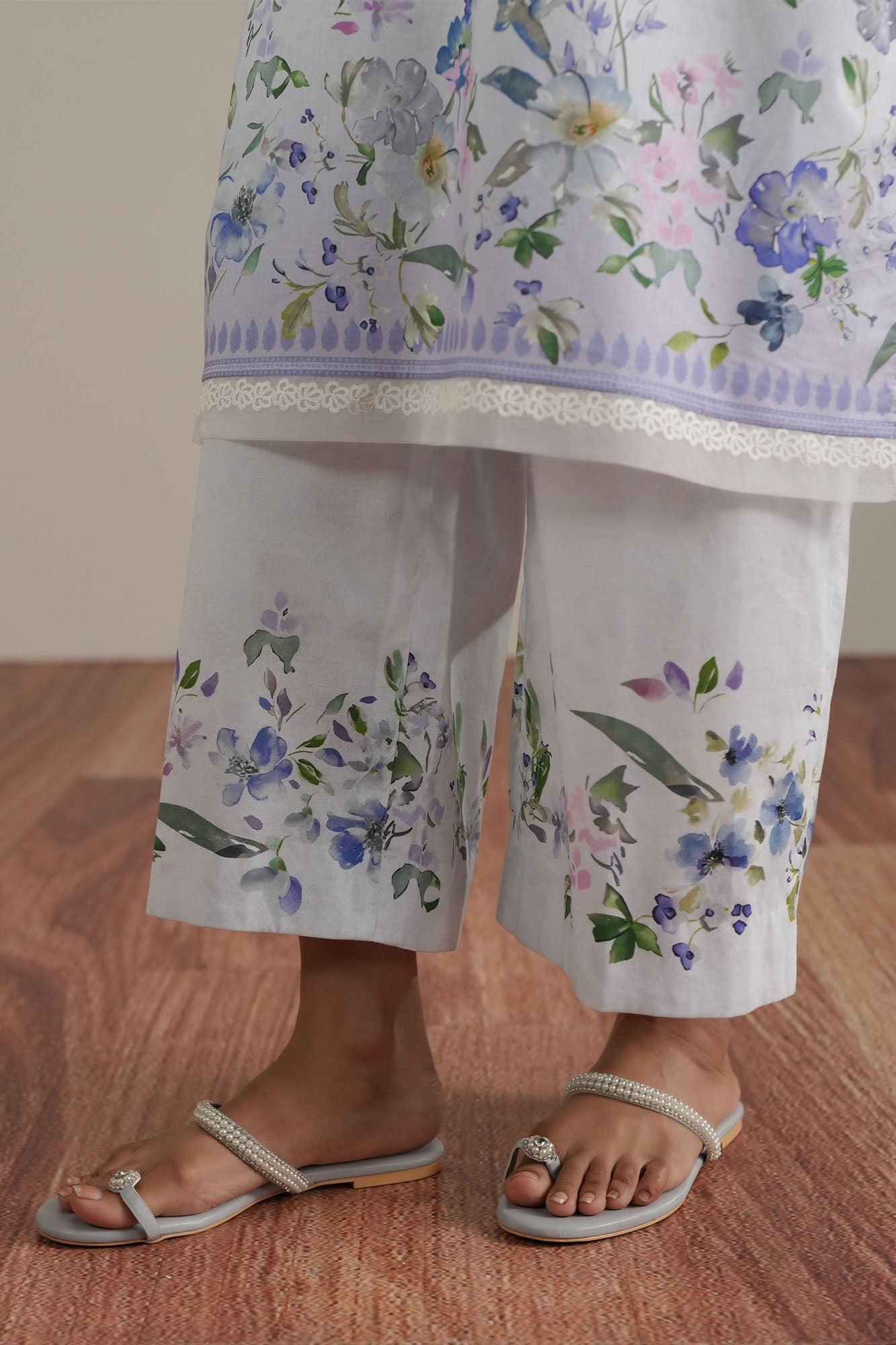 https://cdn.shopify.com/s/files/1/0178/4492/8612/files/Untitled-1_0000_DSC04052.jpg?v=1781515650