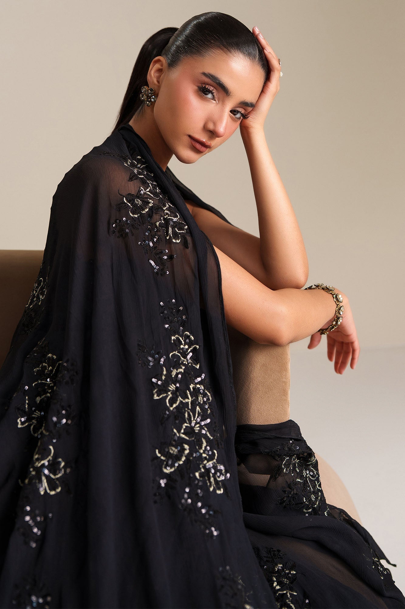 Noir Grace-4Pc Chiffon Embroidered Suit