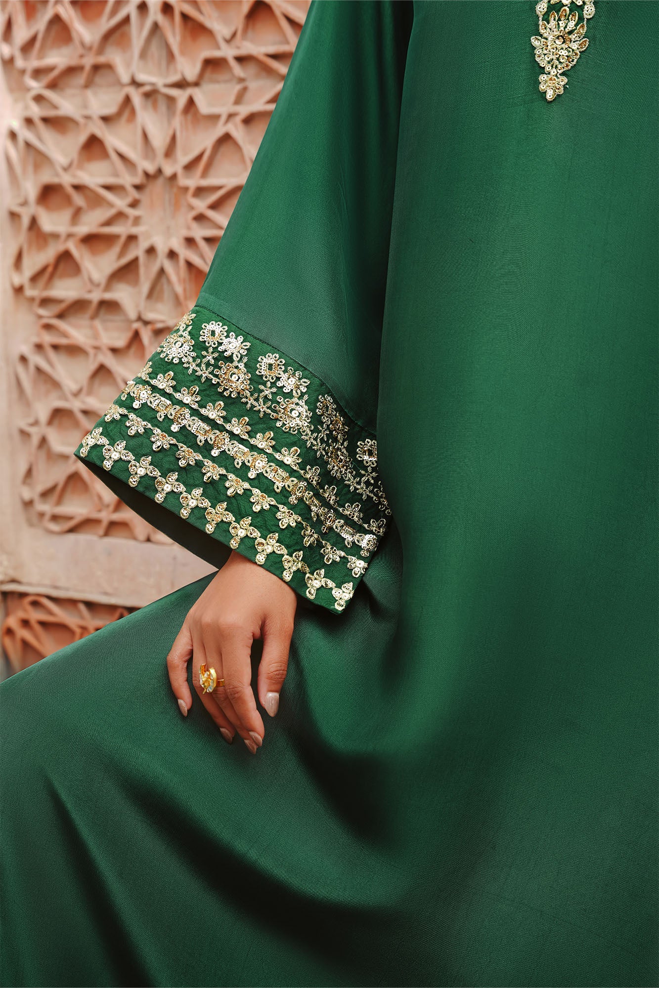 Neema Deep Emerald Embellished Kurta With Dupatta