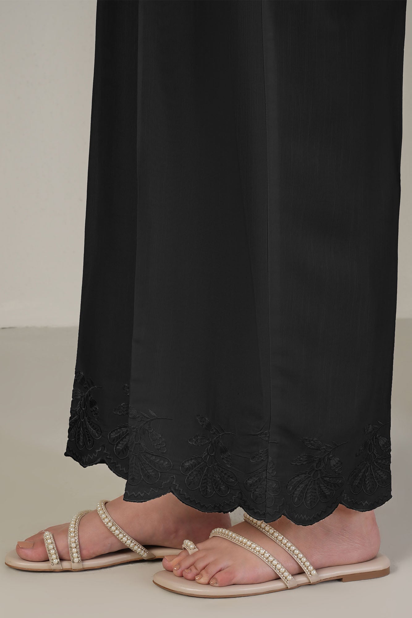 Solid Jacquard Straight Pants