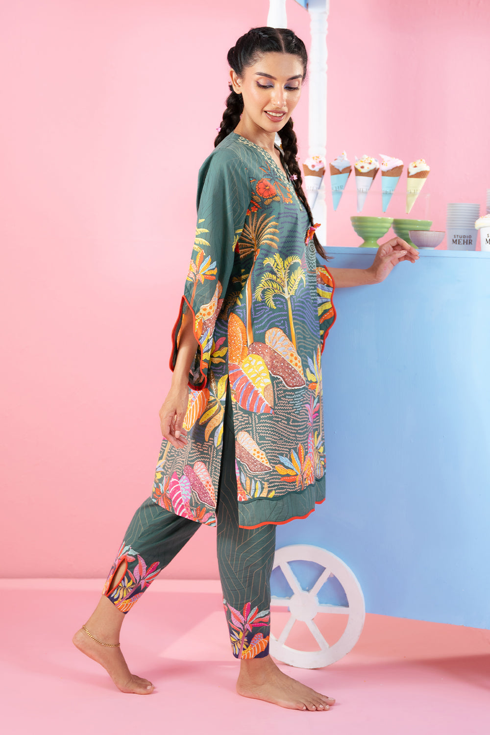 Pretty Peacock