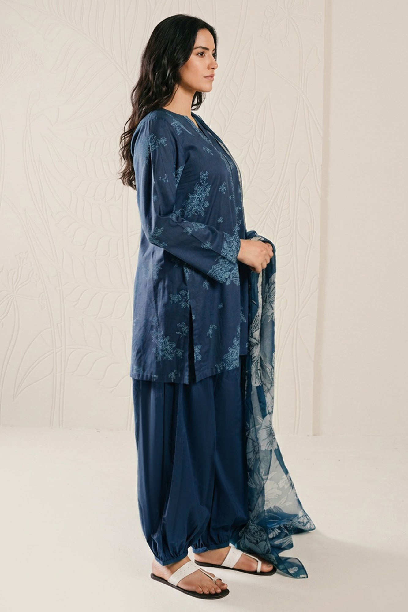 Celestial Aura-3 Piece Printed Lawn Suit