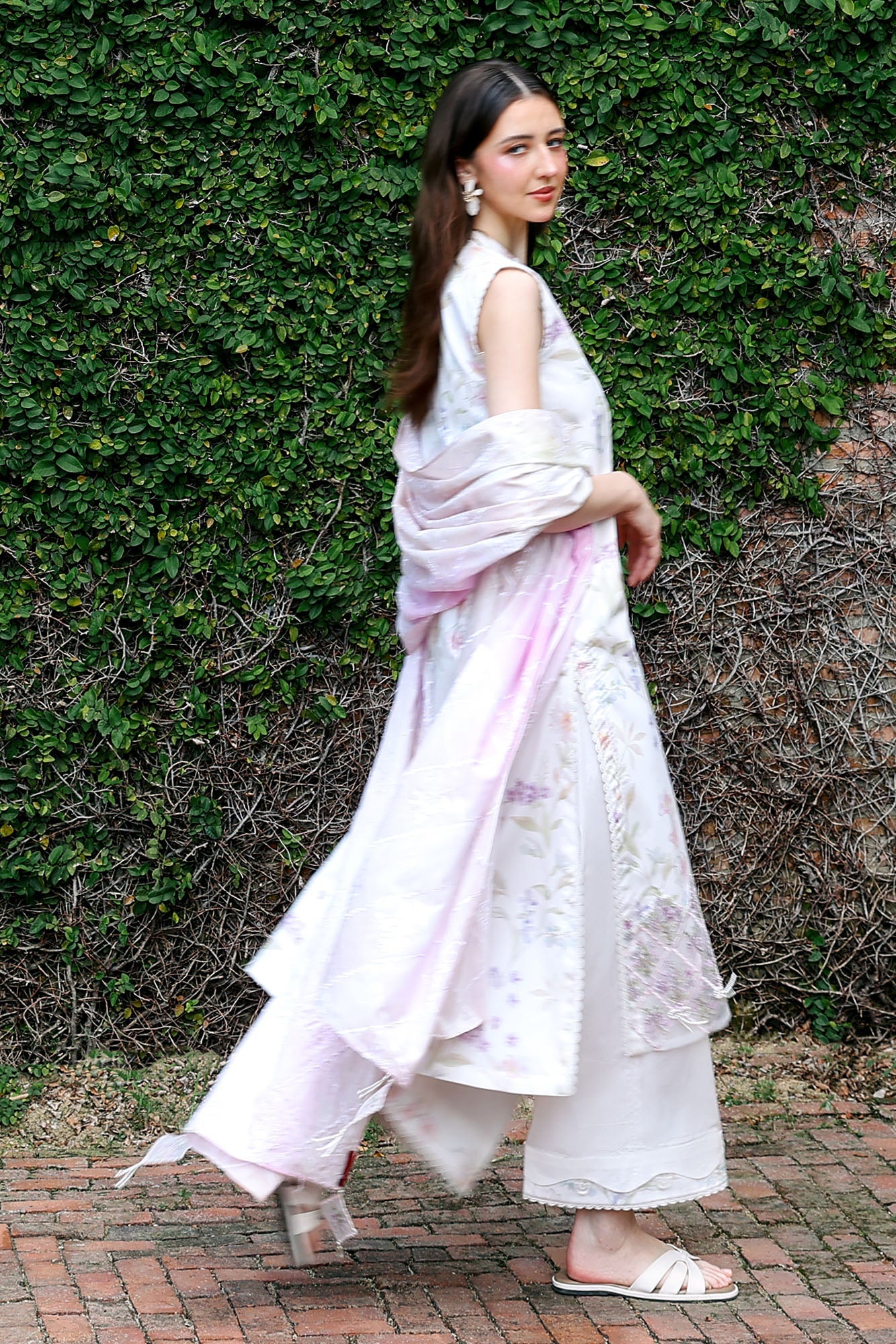 MEADOW DREAM-3PC (SHIRT, TROUSER & DUPATTA)