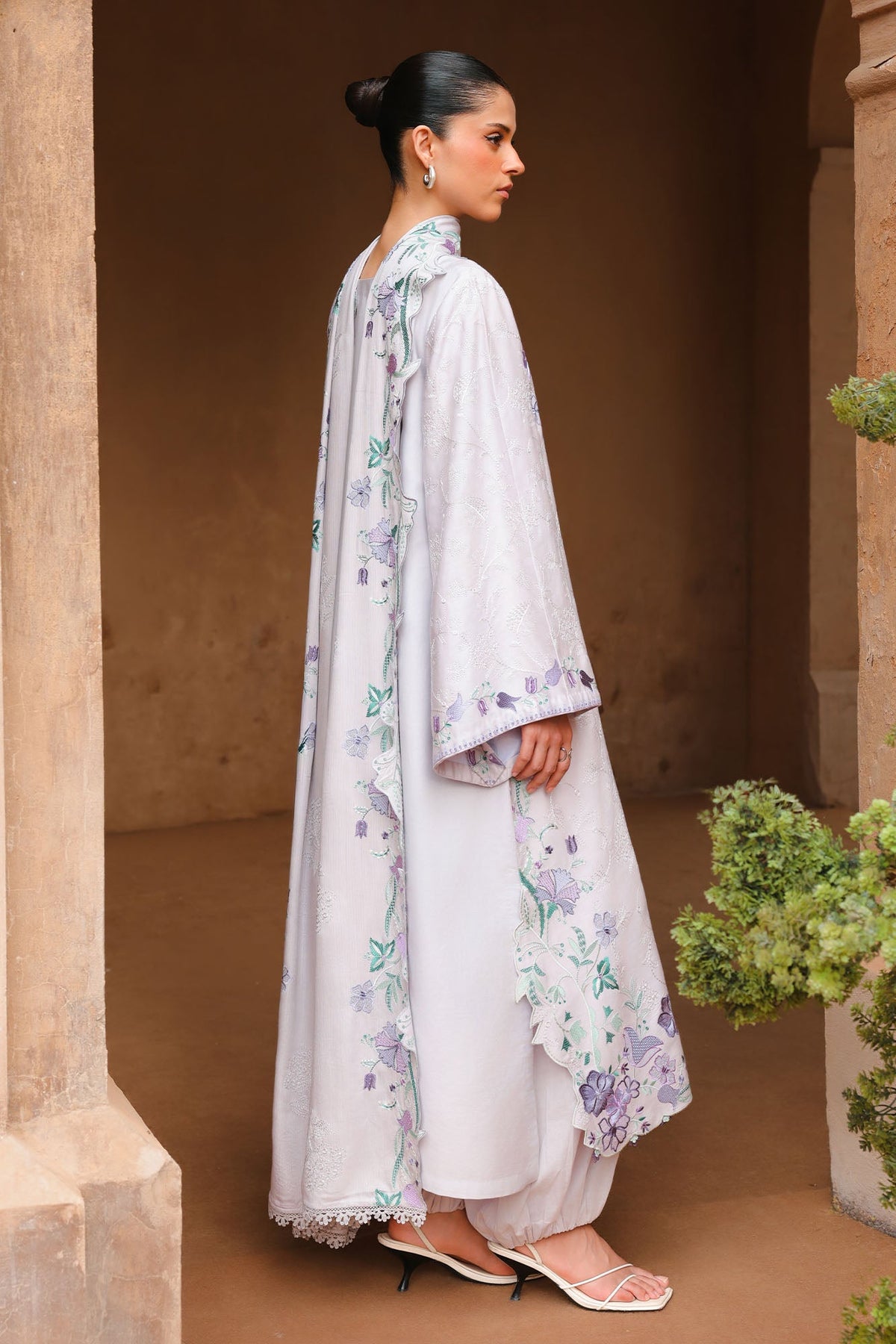 MAUVE TINT-3PC SATIN EMBROIDERED SUIT