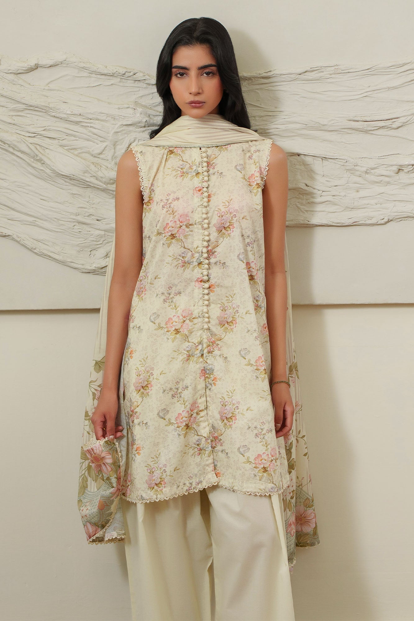 VINTAGE AURA-3 PIECE PRINTED LAWN SUIT