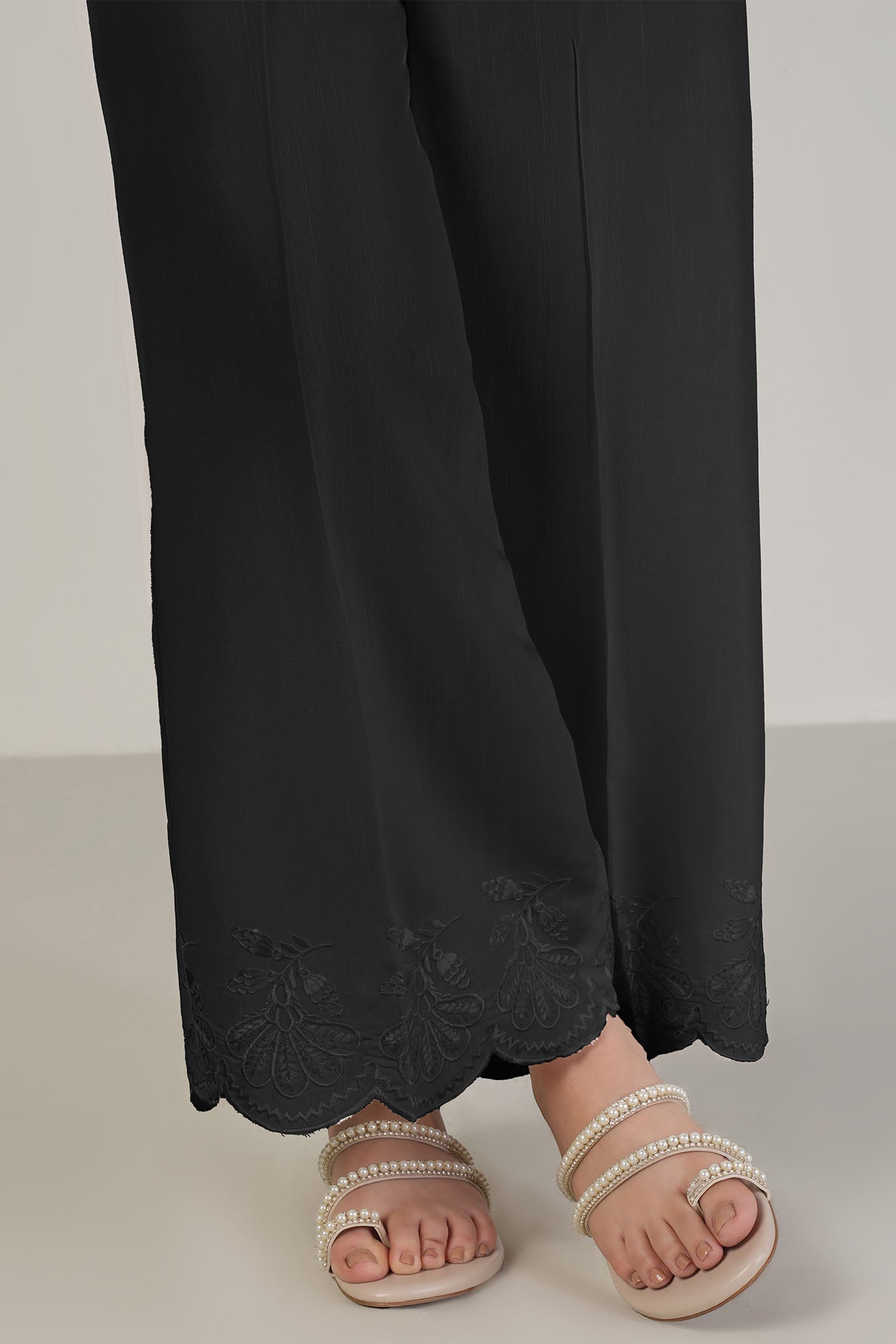 Solid Jacquard Straight Pants