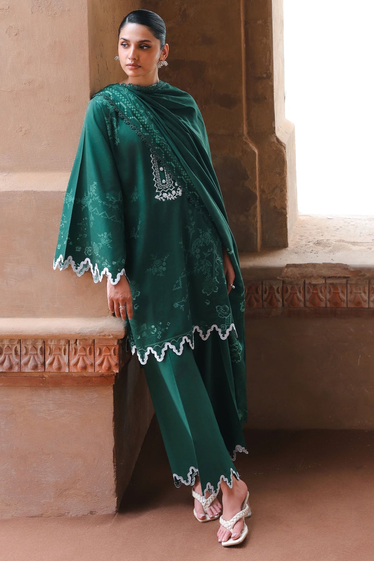 GARNET GRACE-3PC SATIN PRINTED SUIT