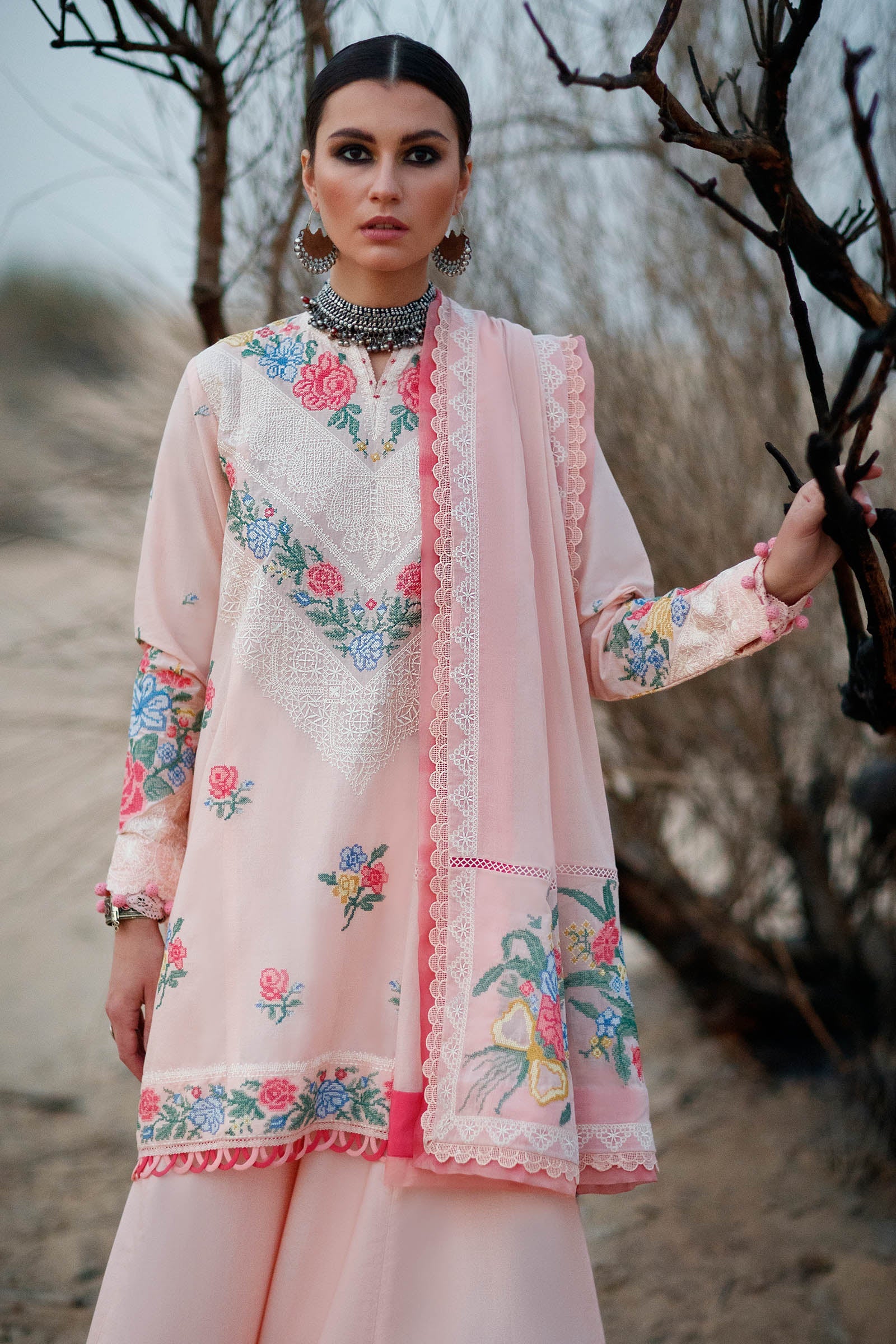 https://cdn.shopify.com/s/files/1/0081/0283/8329/products/Untitled-1_0002_AH6I6395.jpg?v=1649149654