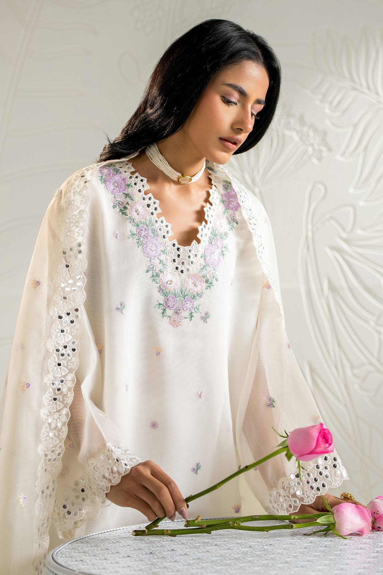 Blooming White-2Pc (Shirt & Dupatta)