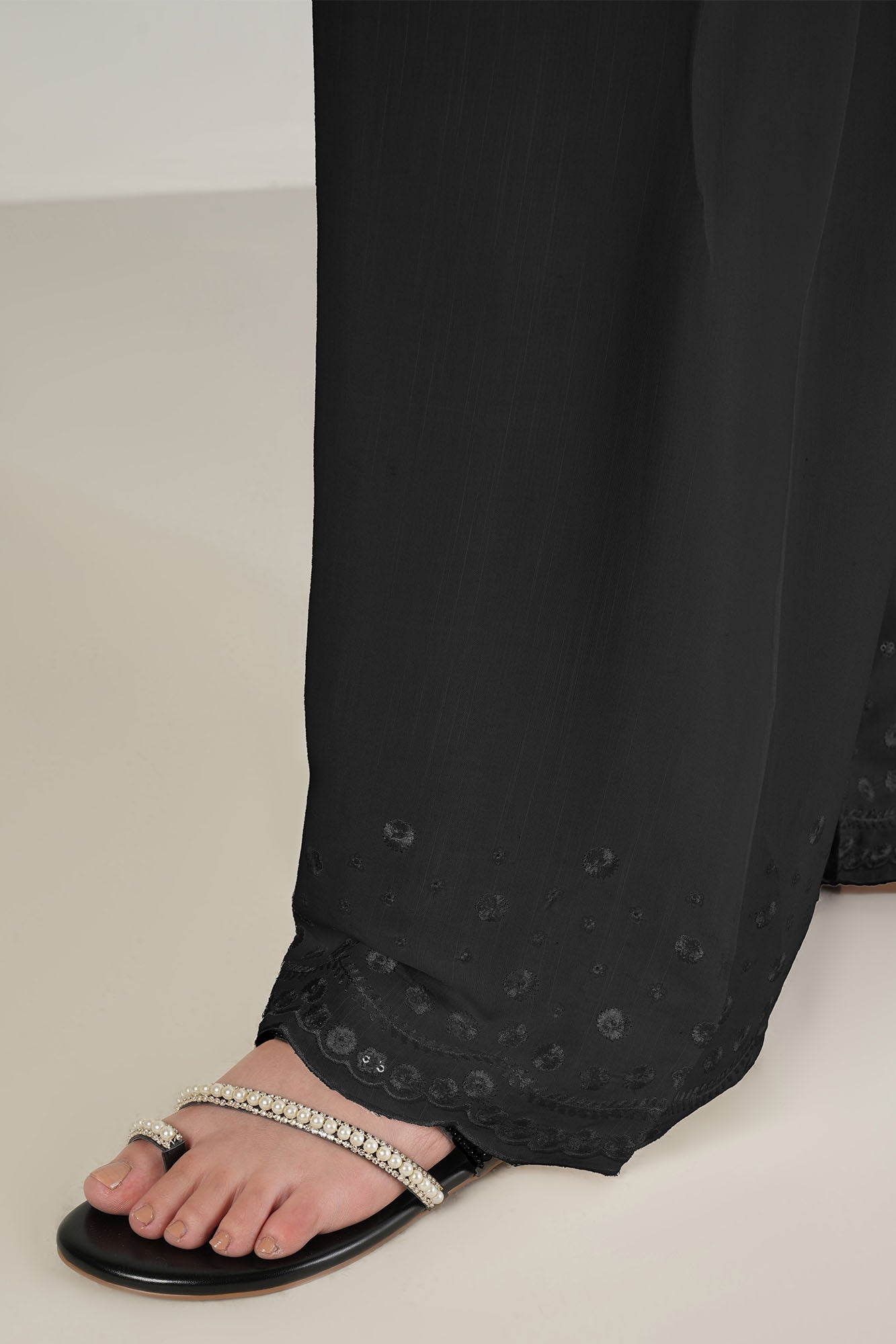 https://cdn.shopify.com/s/files/1/0178/4492/8612/files/Untitled-1_0002_DSC06464.jpg?v=1776411476