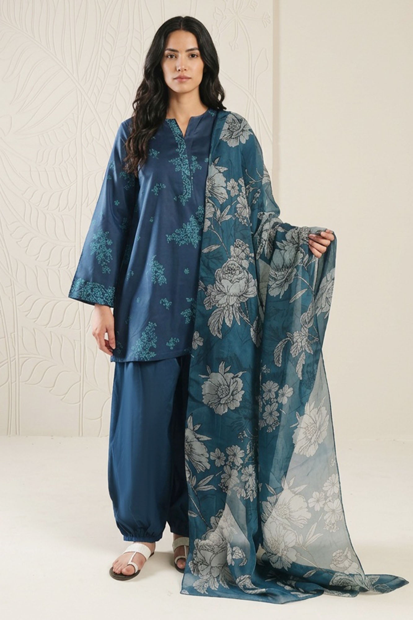 Celestial Aura-3 Piece Printed Lawn Suit