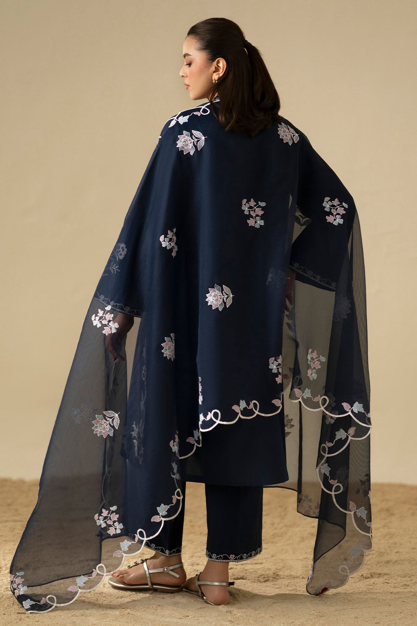 AZURE GRACE-3PC (SHIRT, TROUSER & DUPATTA)