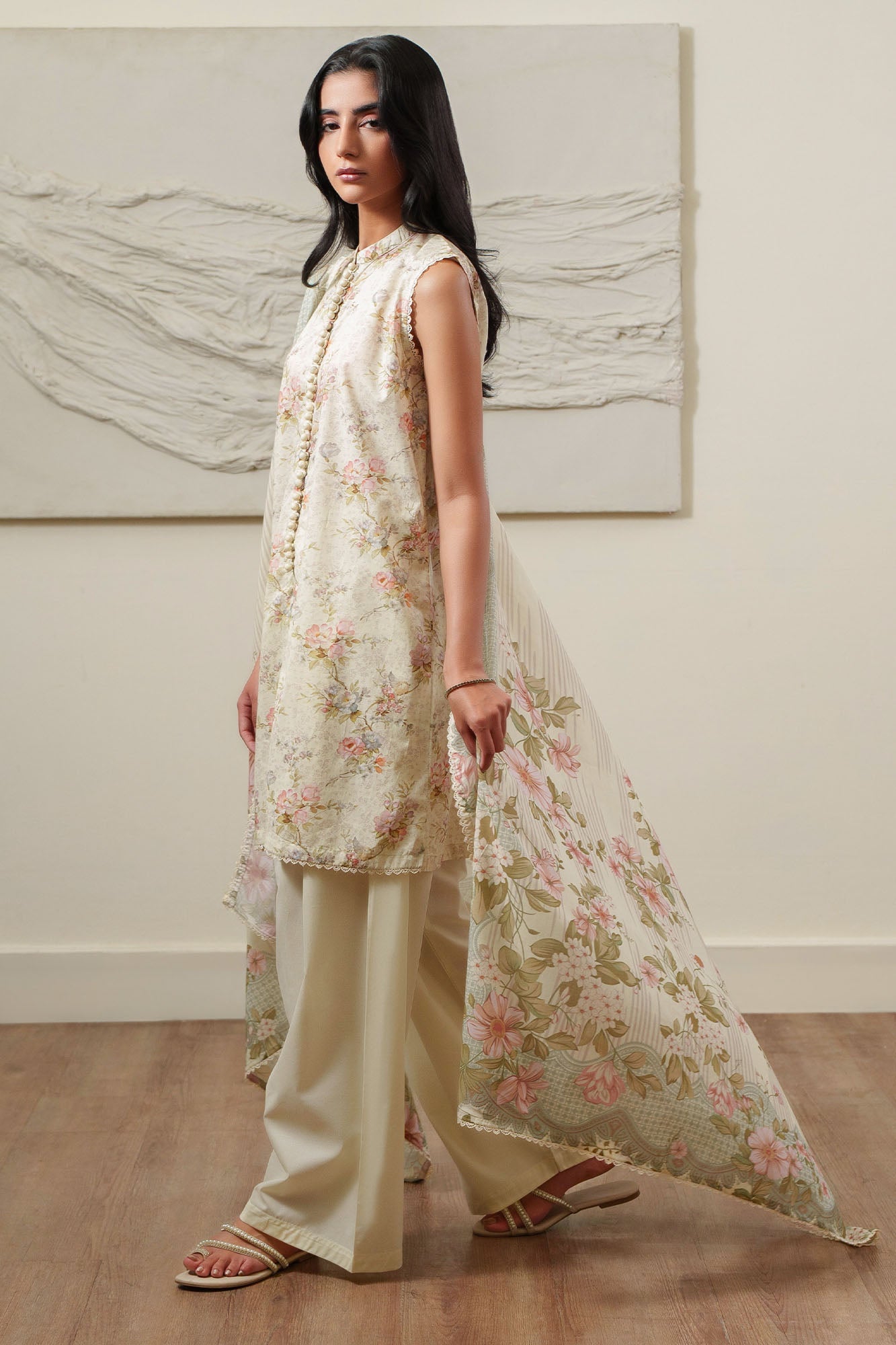 VINTAGE AURA-3 PIECE PRINTED LAWN SUIT