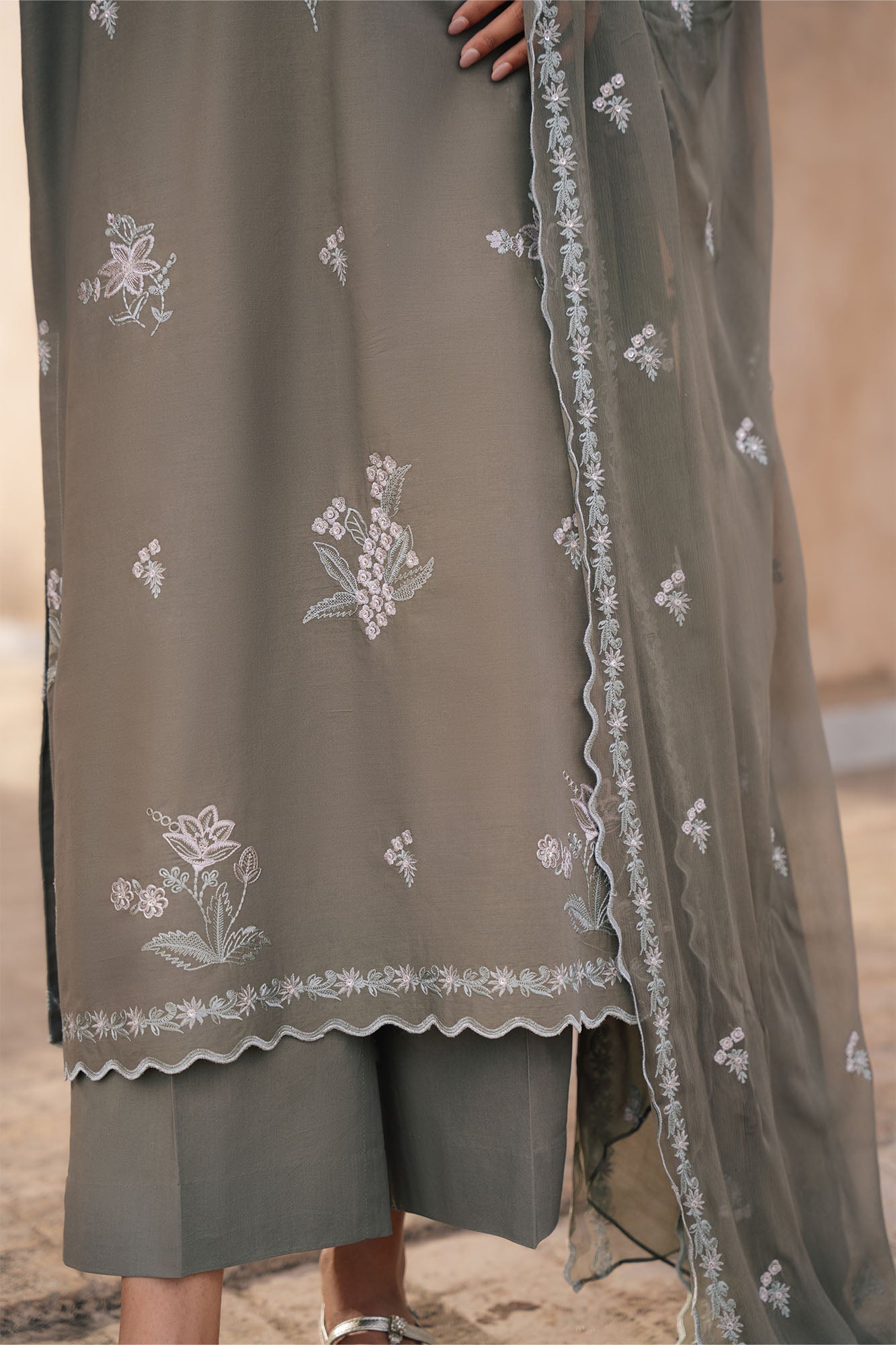 OLIVINE BLOOM-3PC EMBROIDERED LAWN SUIT