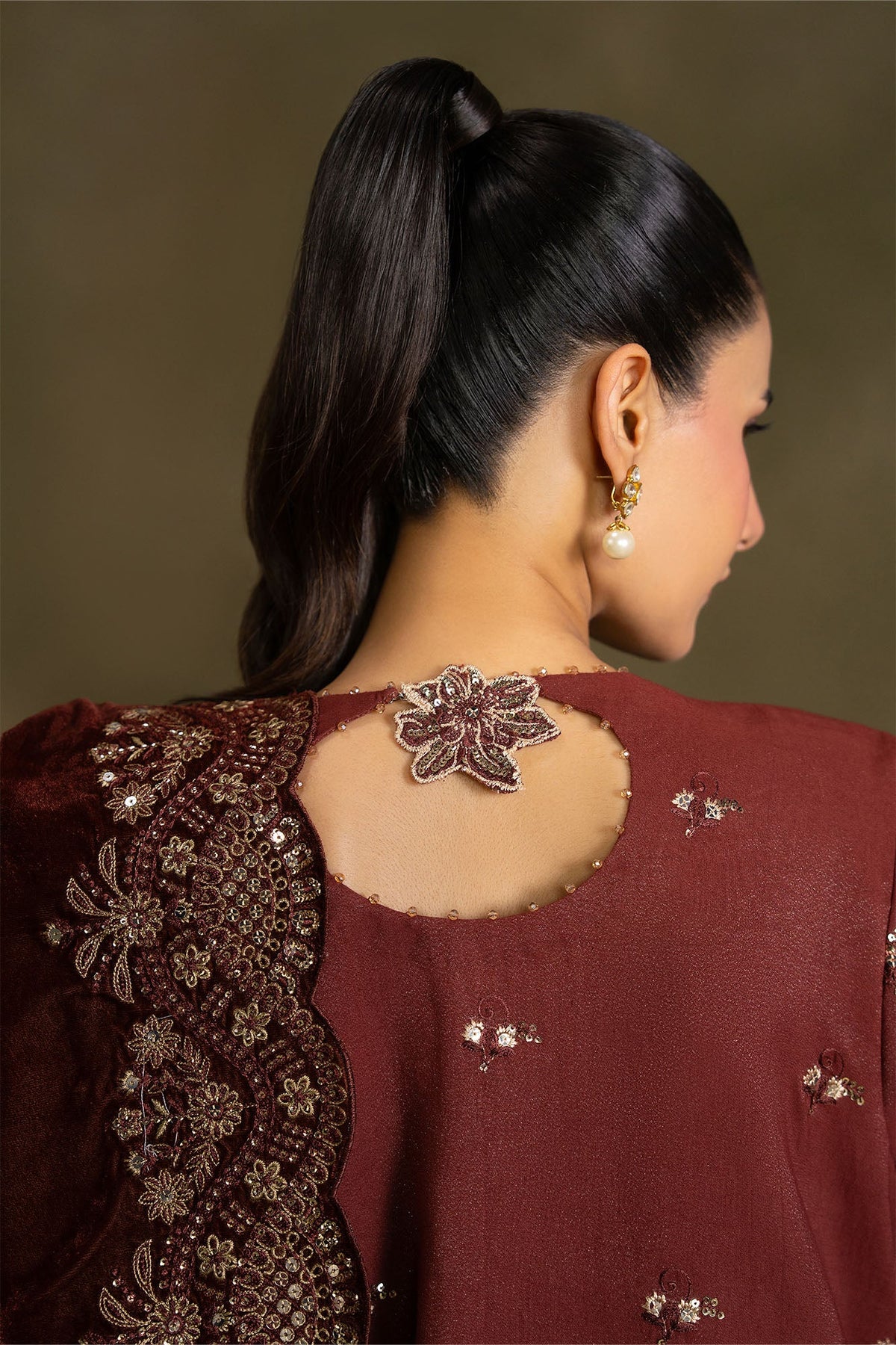 VELVET ROUGE-3PC  FANCY YARN EMBROIDERED SUIT
