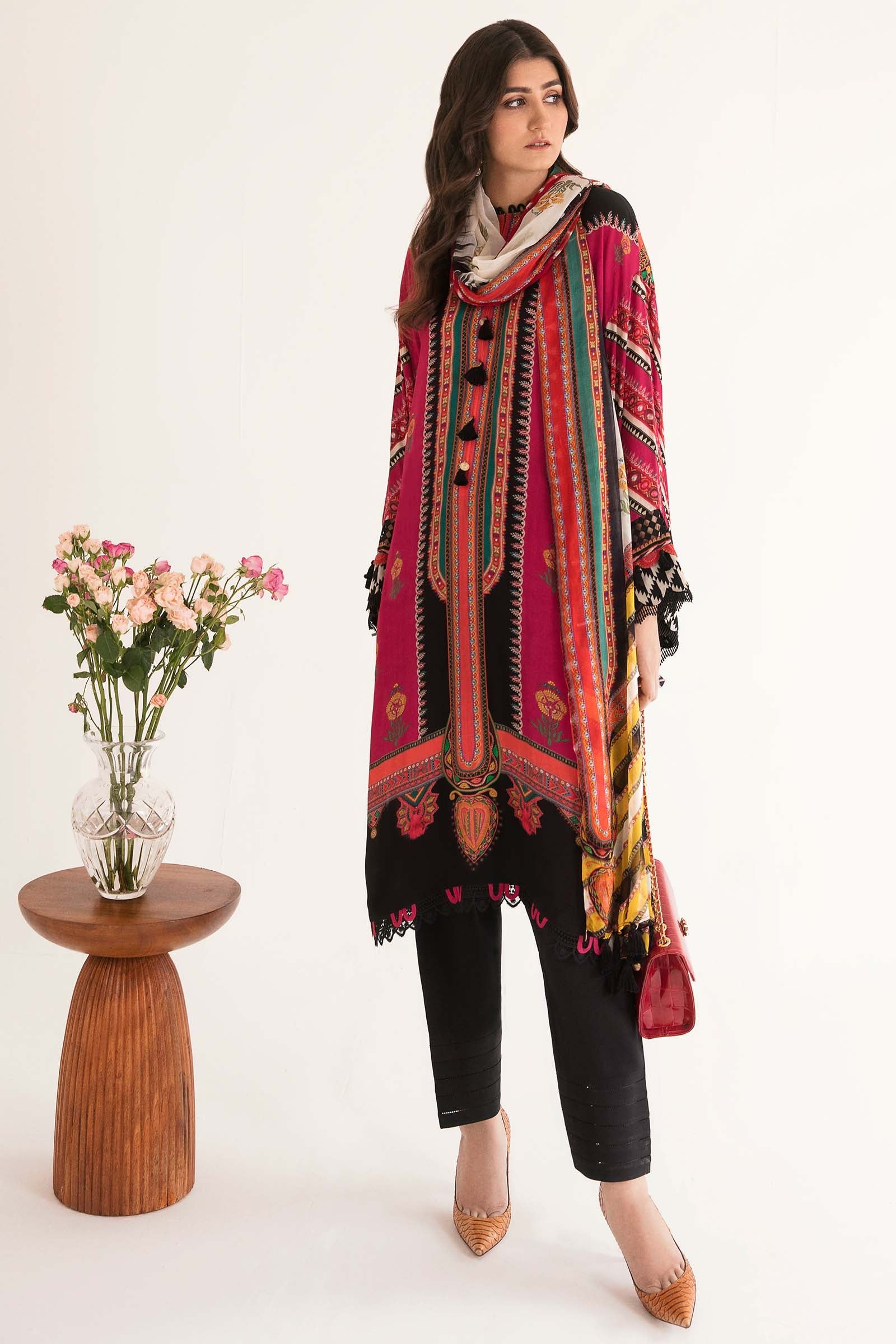 https://cdn.shopify.com/s/files/1/0081/0283/8329/products/Untitled-1_0007_1O9A2745.jpg?v=1653552688