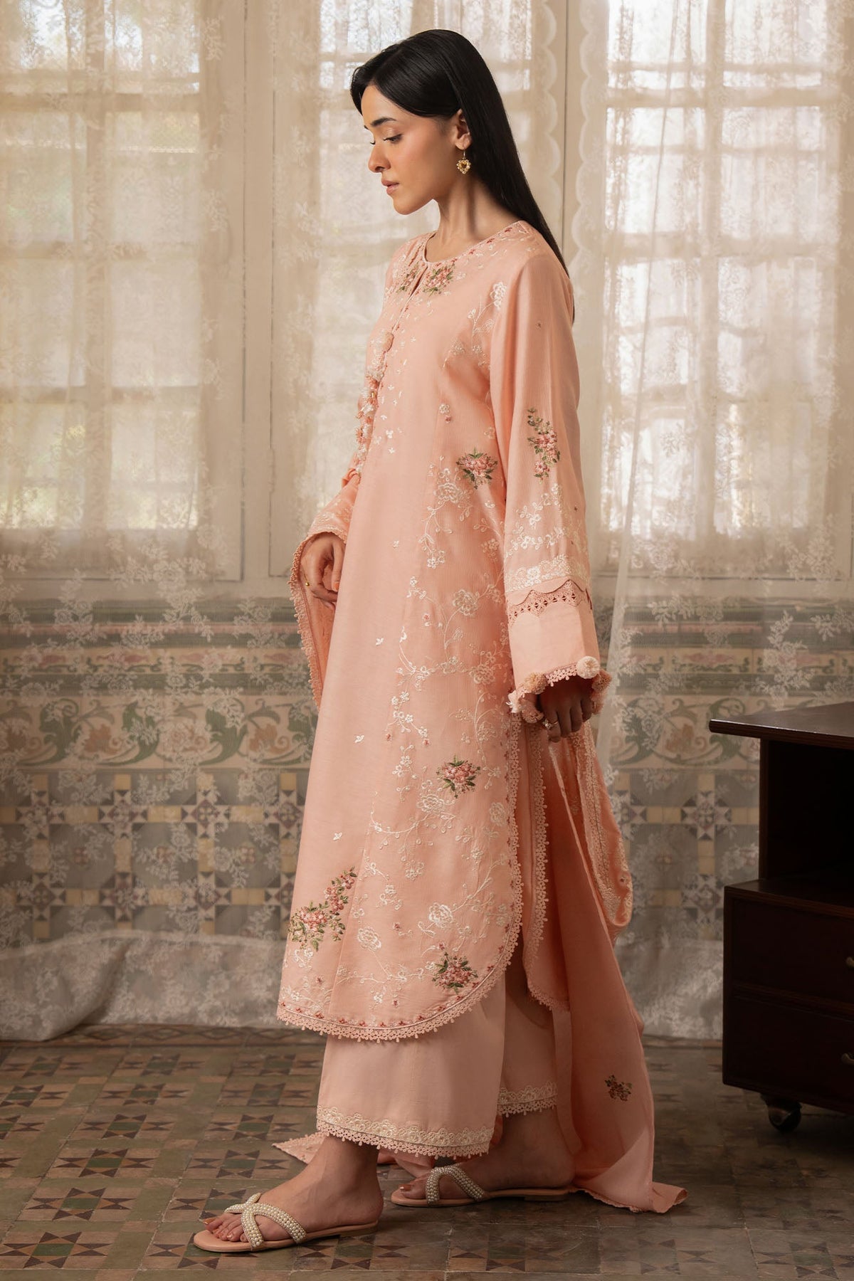 PETAL MUSE-3PC EMBROIDERED SUIT