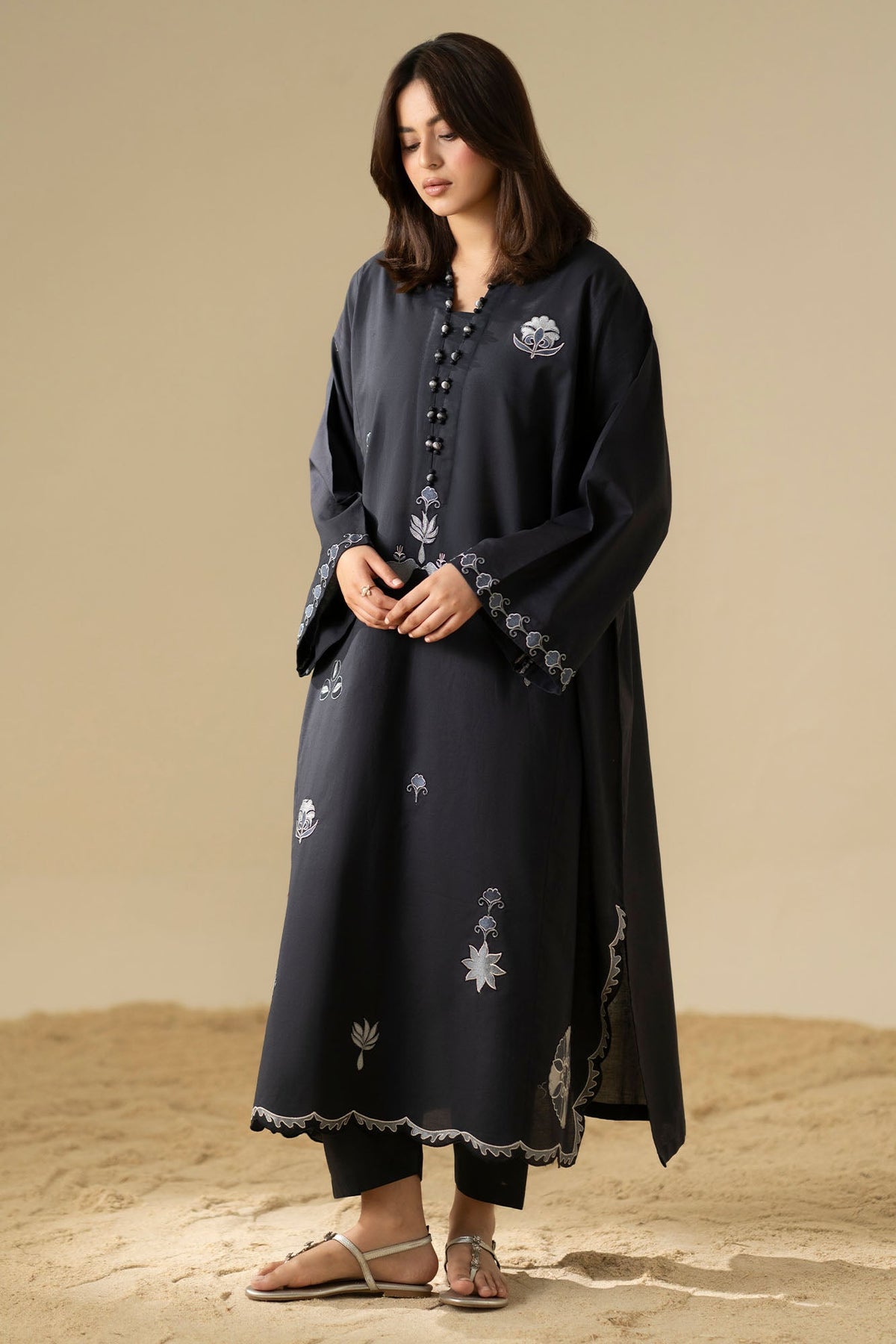 NOIR SHADOW EMBROIDERED CAMBRIC SHIRT