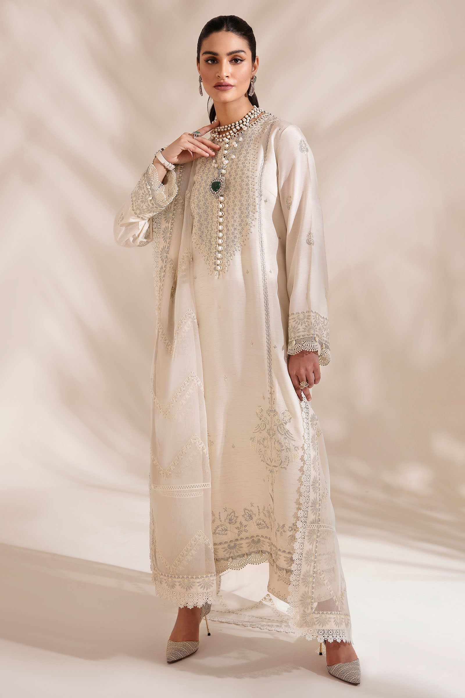 https://cdn.shopify.com/s/files/1/0081/0283/8329/products/Untitled-1_0008_1O9A3738.jpg?v=1681568670
