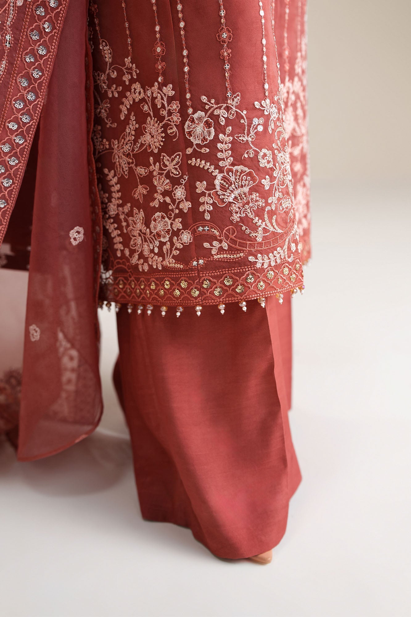 AUTUMN BLOOM-4PC ORGANZA EMBROIDERED SUIT