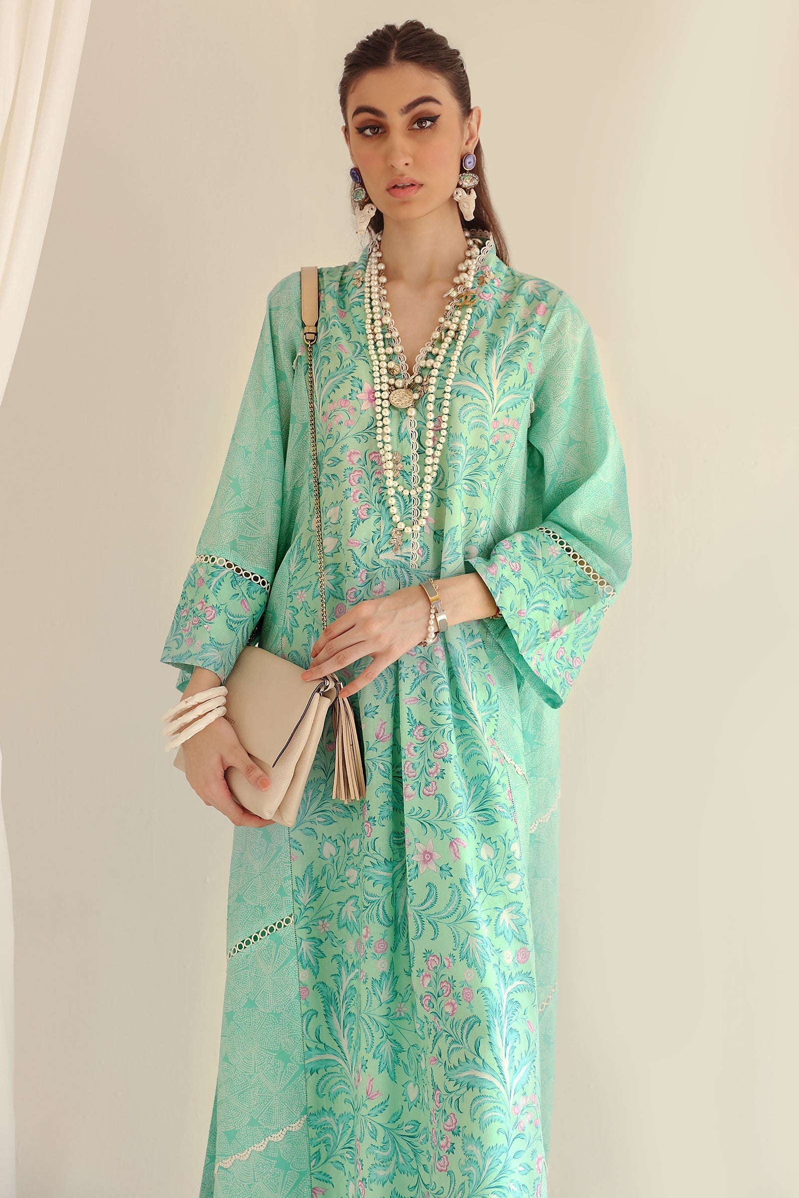 https://cdn.shopify.com/s/files/1/0081/0283/8329/products/Untitled-1_0009_Layer1.jpg?v=1677053989