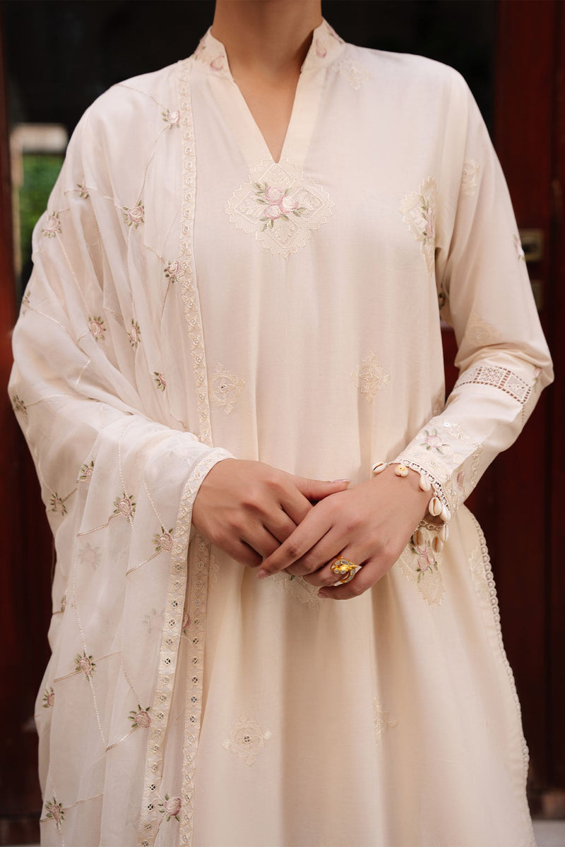 Cloud Garden-3Pc Embroidered Lawn Suit