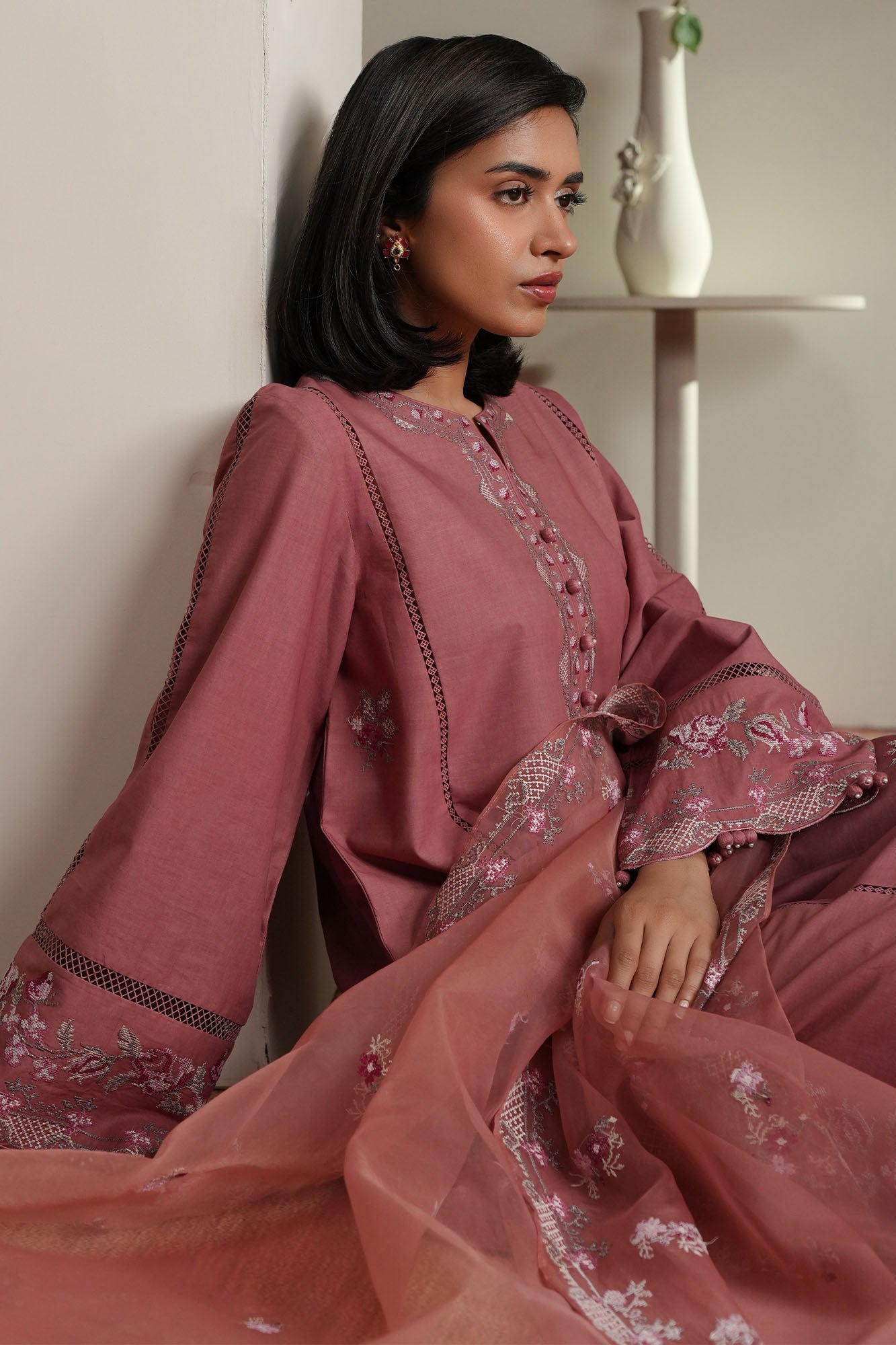 BLUSH TAPESTRY-3PC EMBROIDERED LAWN SUIT