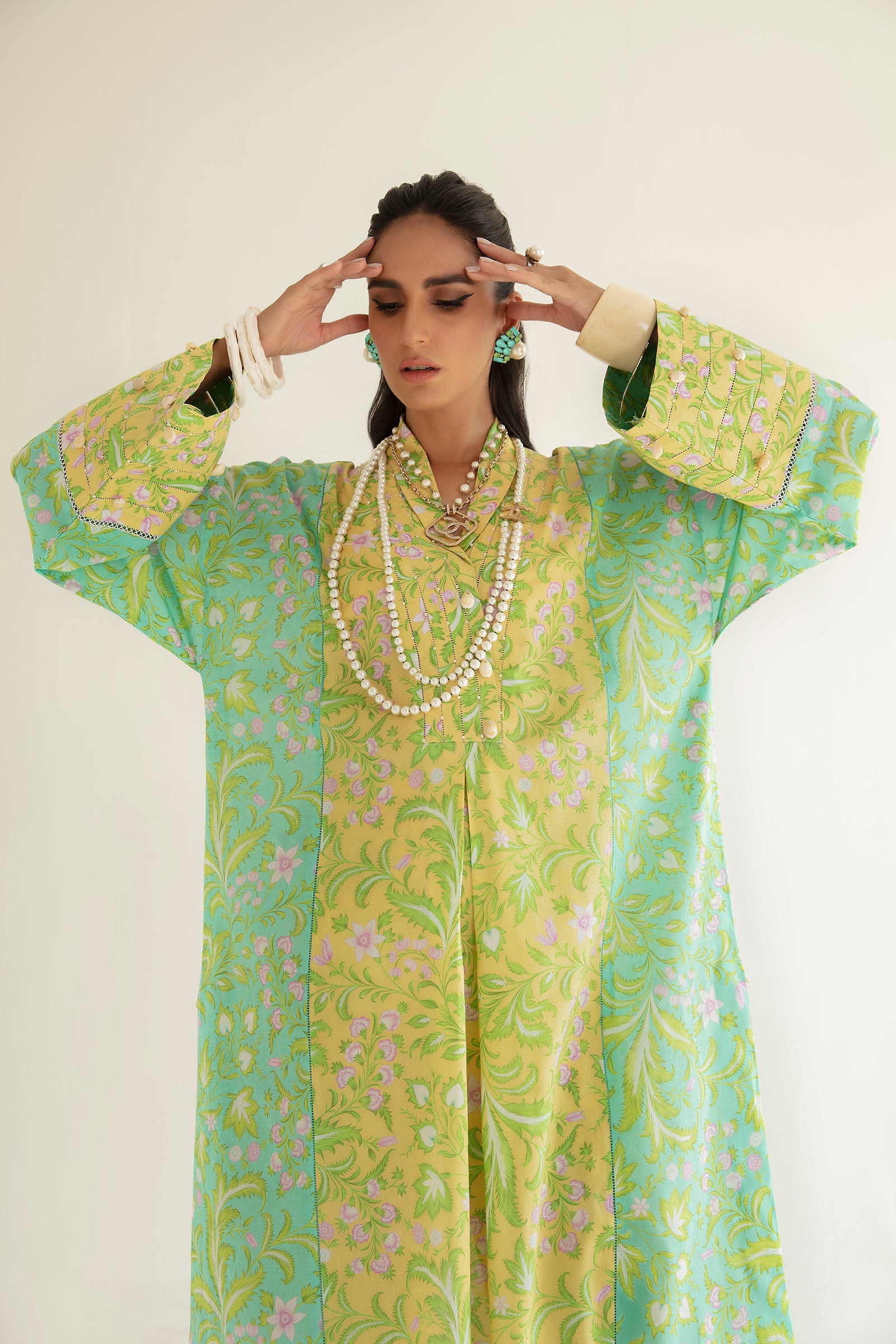 https://cdn.shopify.com/s/files/1/0081/0283/8329/products/Untitled-1_0012_1O9A7600.jpg?v=1677048981