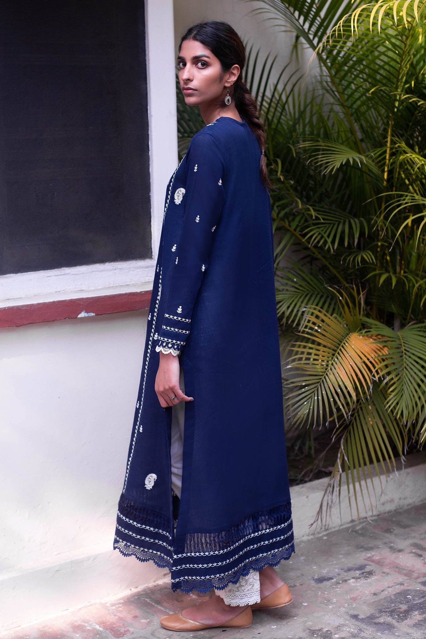 https://cdn.shopify.com/s/files/1/0081/0283/8329/products/Untitled-1_0012_AAP_3709_fc11093d-1836-407e-ad44-848a3cdaf184.jpg?v=1652971566