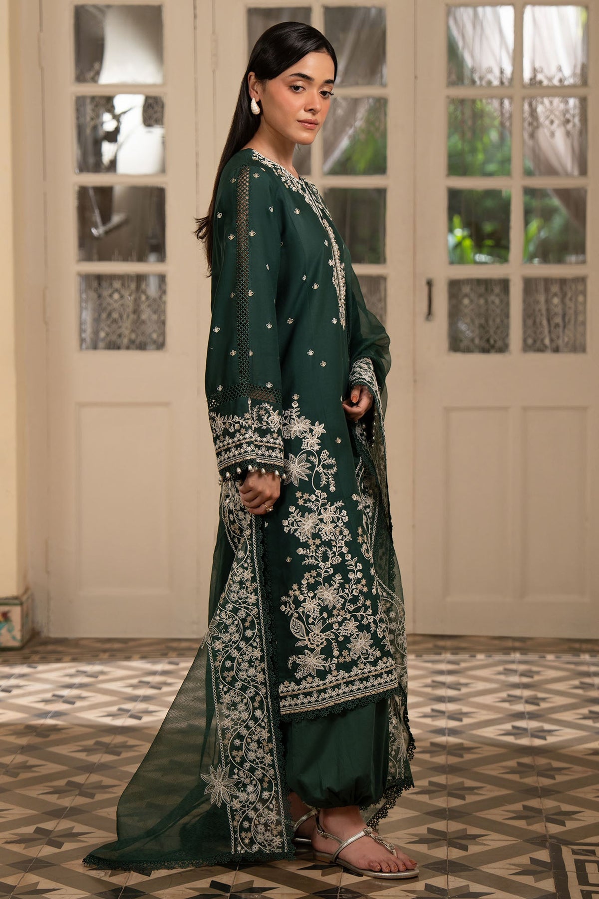 VINTAGE GREEN-3PC EMBROIDERED SUIT